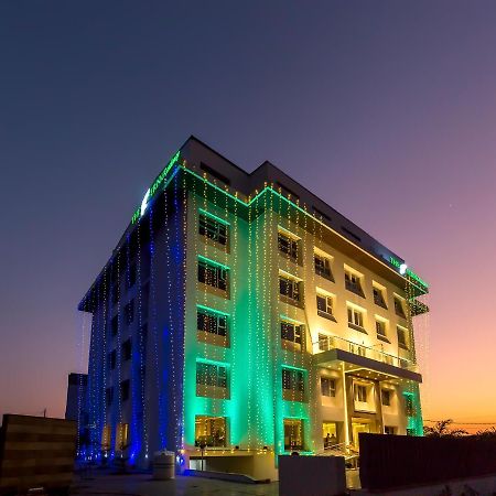 The Fern Residency Vijayapura Hotel Bijapur  Bagian luar foto