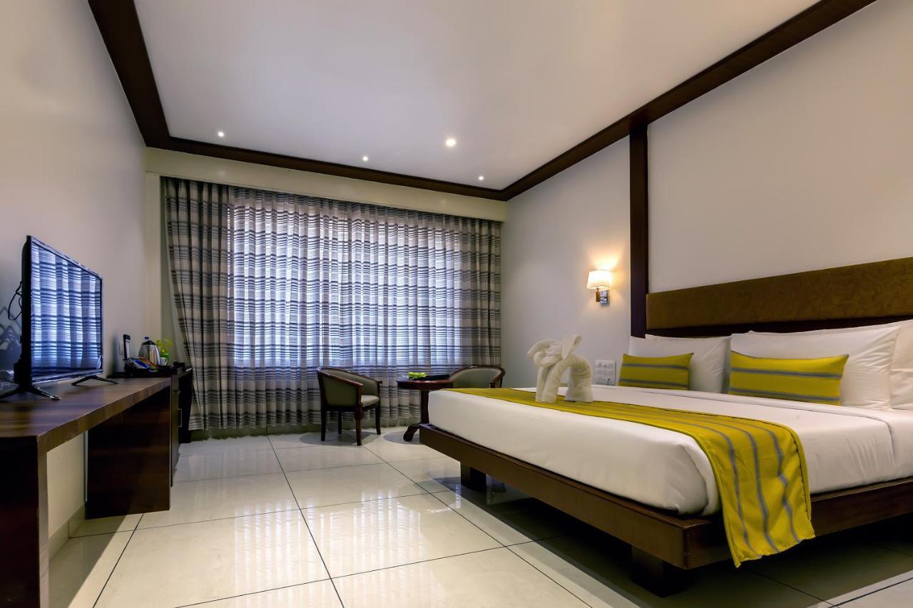 The Fern Residency Vijayapura Hotel Bijapur  Bagian luar foto