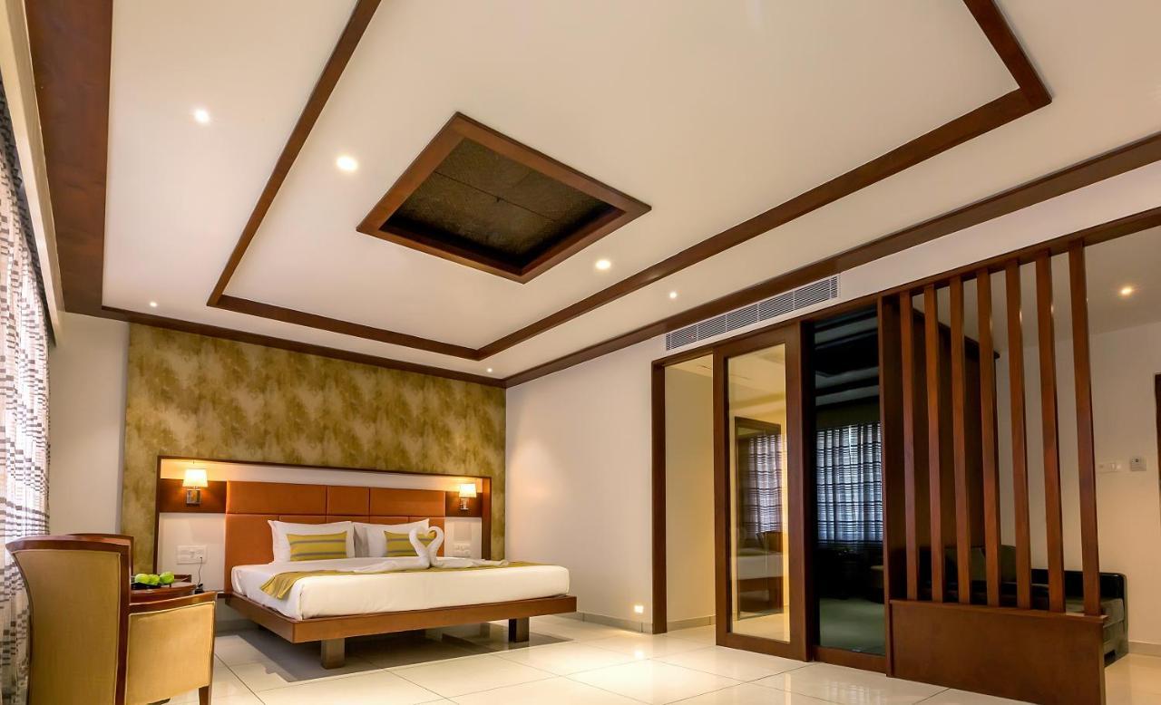 The Fern Residency Vijayapura Hotel Bijapur  Bagian luar foto