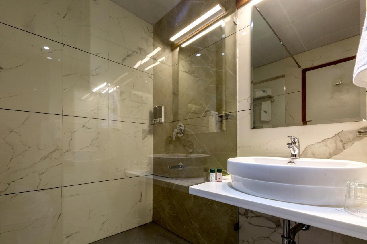 The Fern Residency Vijayapura Hotel Bijapur  Bagian luar foto